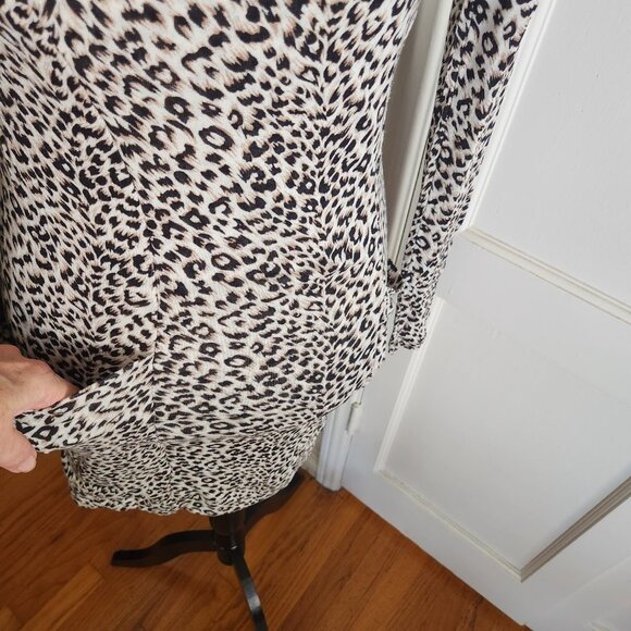 BCBG Maxazria Leopard Print Bodycon Sweater Dress Sz XS - Picture 7 of 10